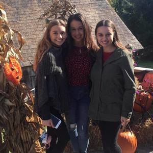 Meet your Posher, Jenny